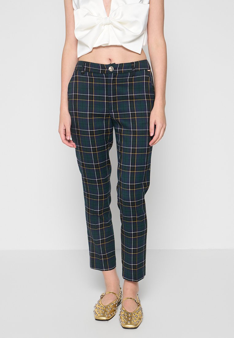DIAMOND REGULAR FIT Media 1