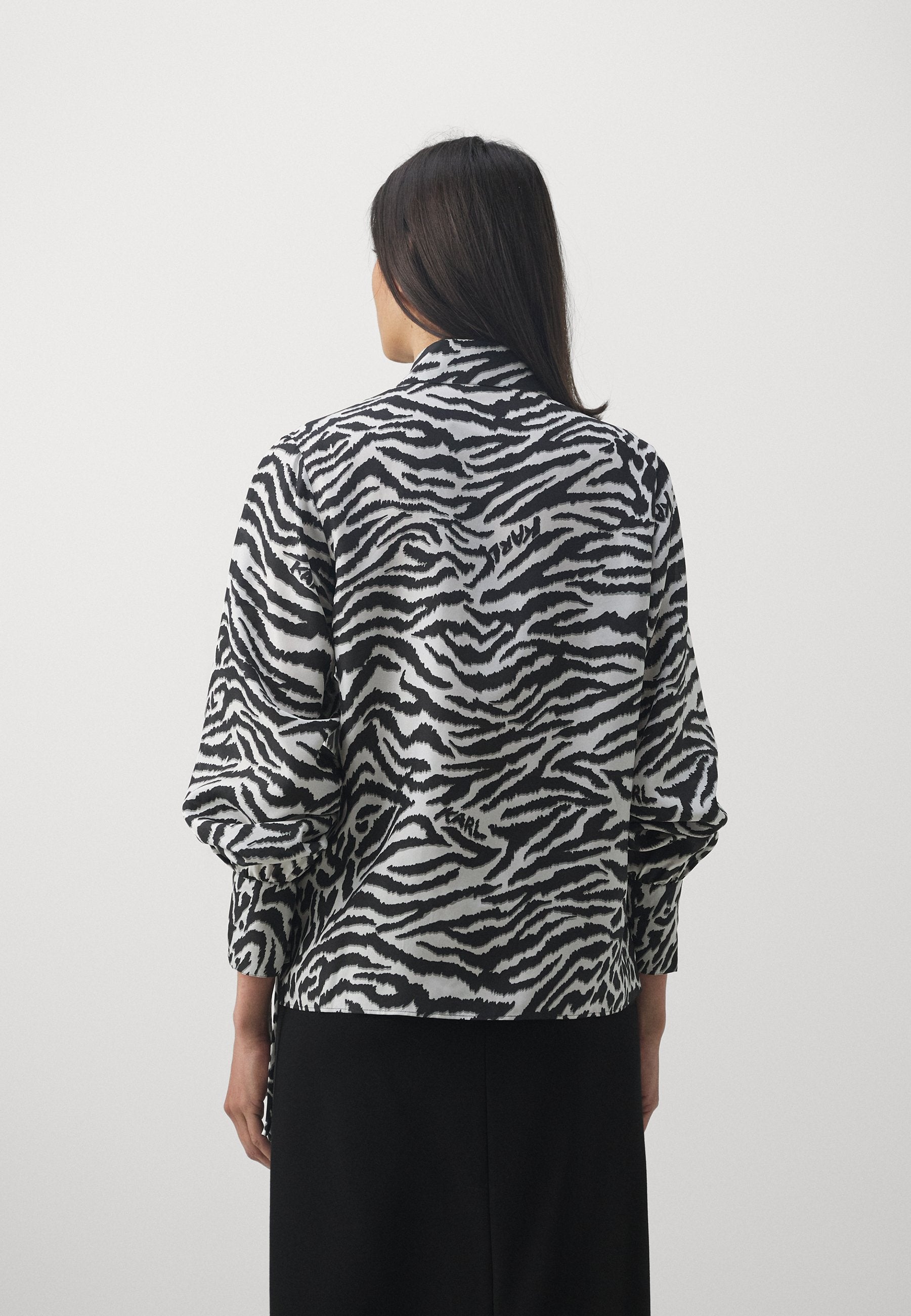 ANIMAL PRINT SHIRT Media 4