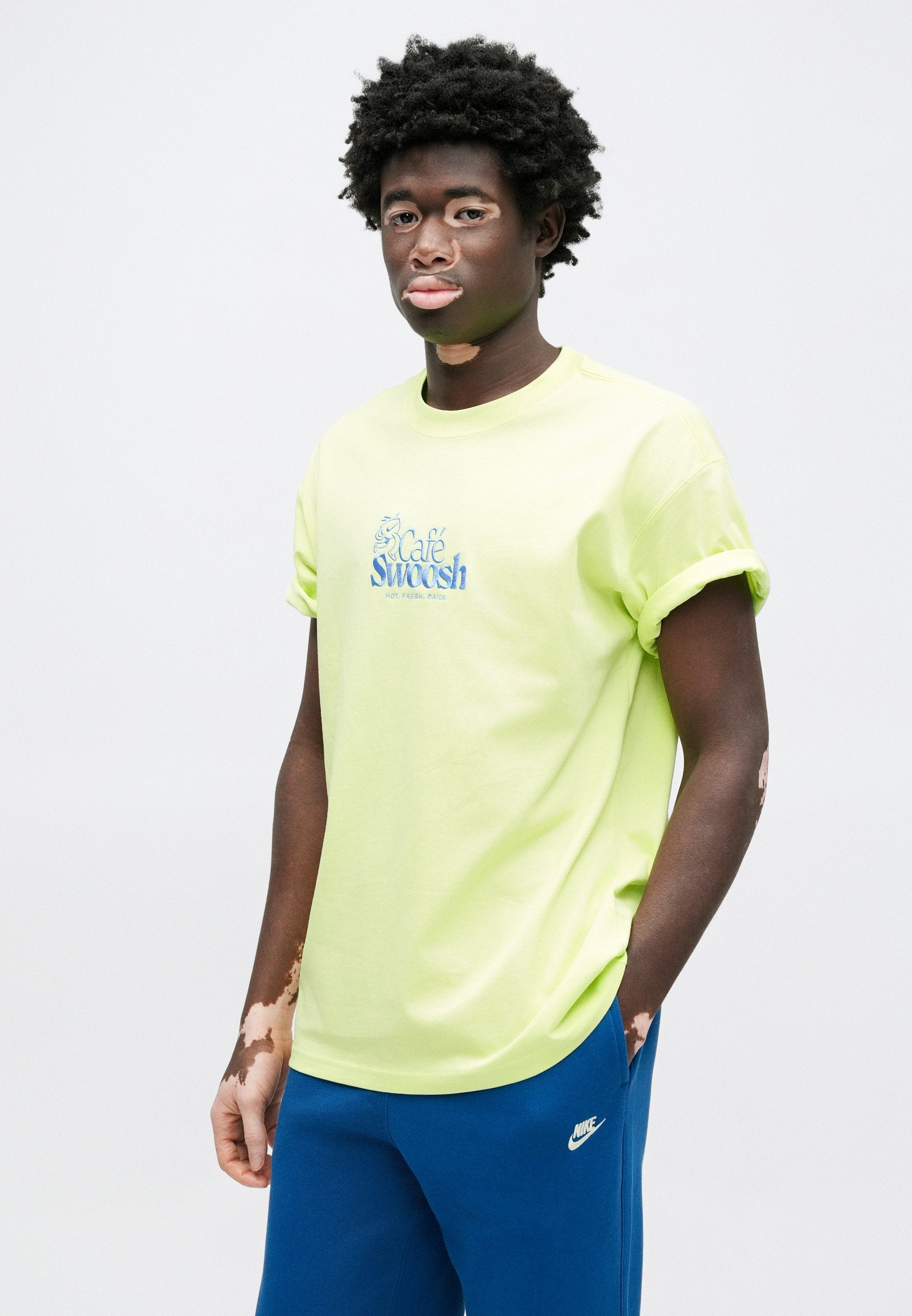 Nike Sportswear TEE CAFE ILLO