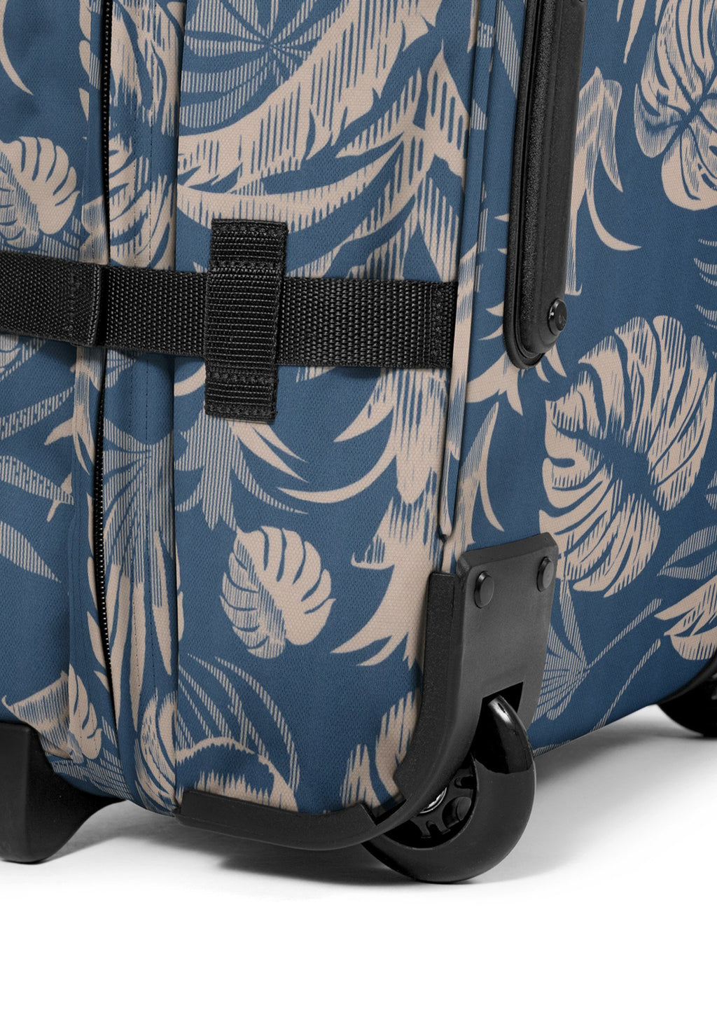 Eastpak TRANVERZ M