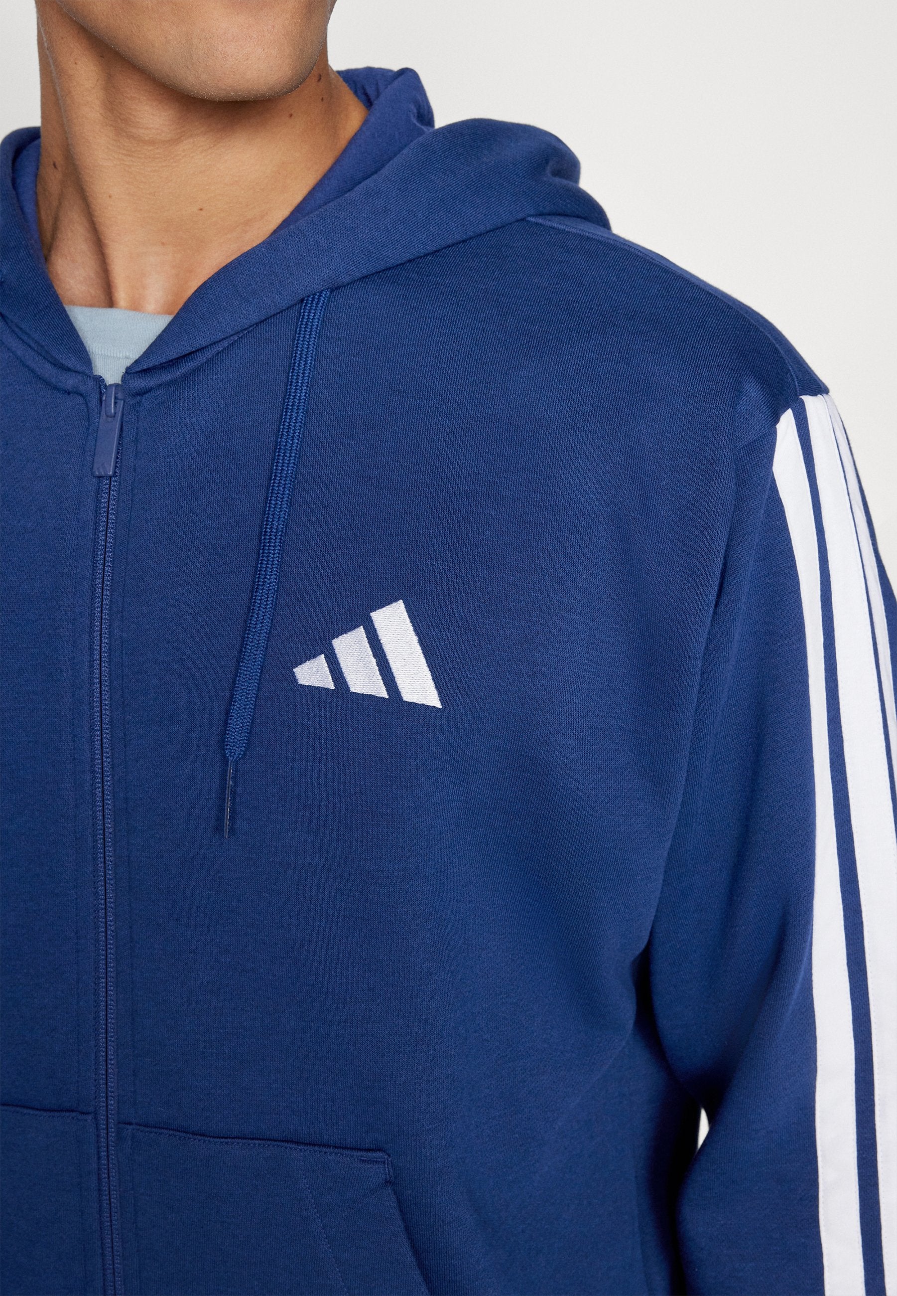 adidas Sportswear ESSENTIALS THREE STRIPES FLEECE