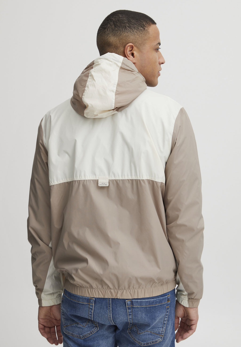 BHOUTERWEAR HOODED Media 4