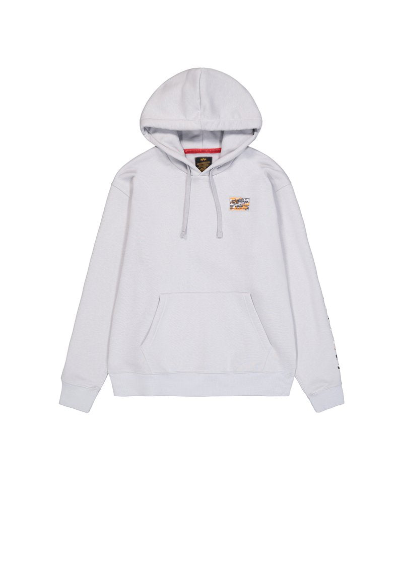 Hellgrauer Pullover mit Kapuze aus Baumwollmischung. Verfügt über eine Kängurutasche, eine verstellbare Kordelzugkapuze und einen Logo-Patch auf der Brust.
