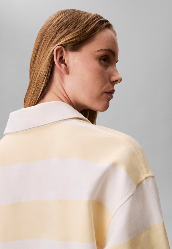 Calvin Klein Jeans VARSITY STRIPE POLO MINI