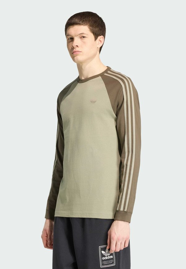 adidas Originals TEE - Long sleeved top - silver pebble   branch