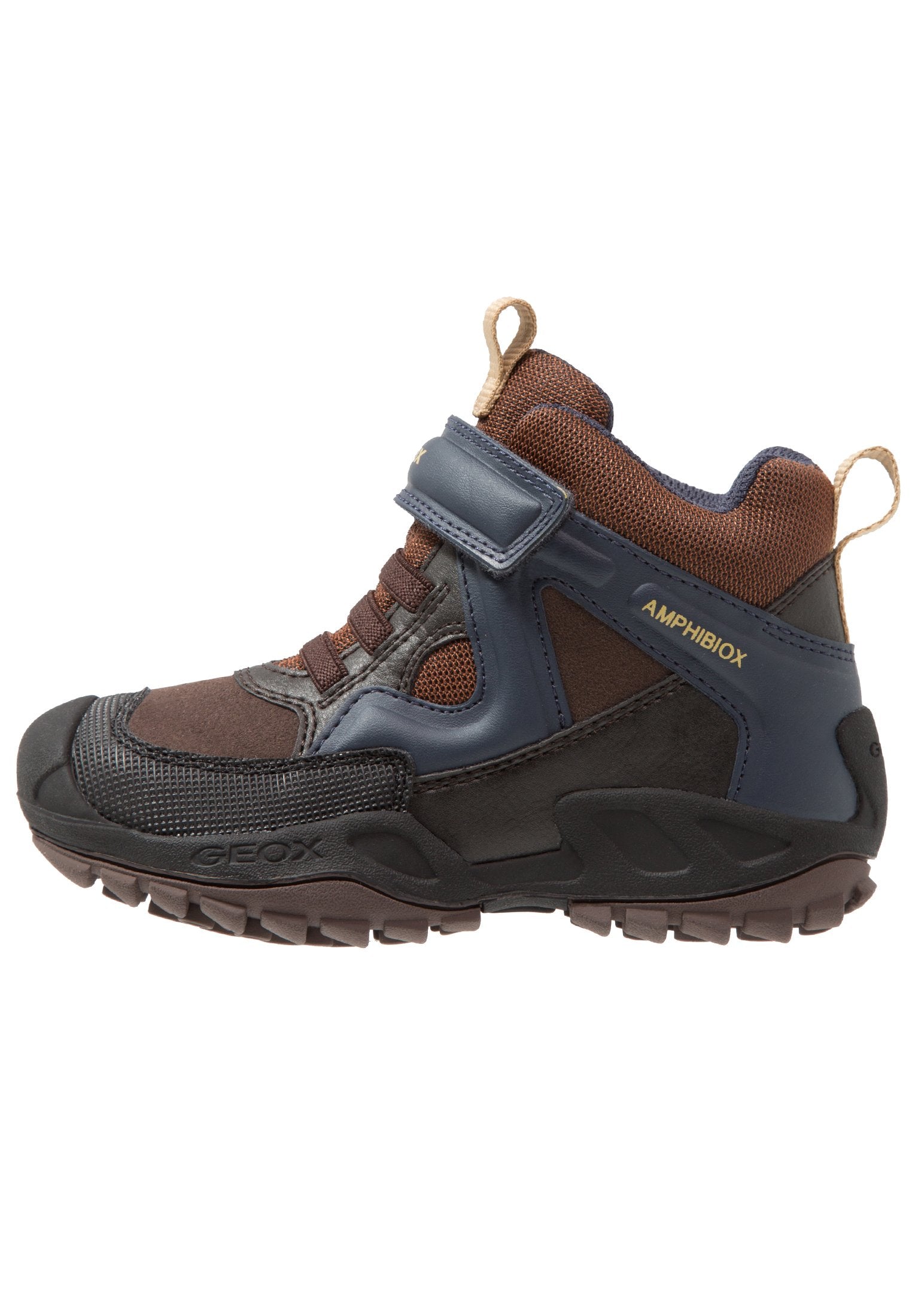 Braune und marineblaue Wanderschuhe mit gummierter Sohle, Netzpaneelen und einem Klettverschluss, ausgestattet mit einer Zuglasche und wasserdichtem Design.