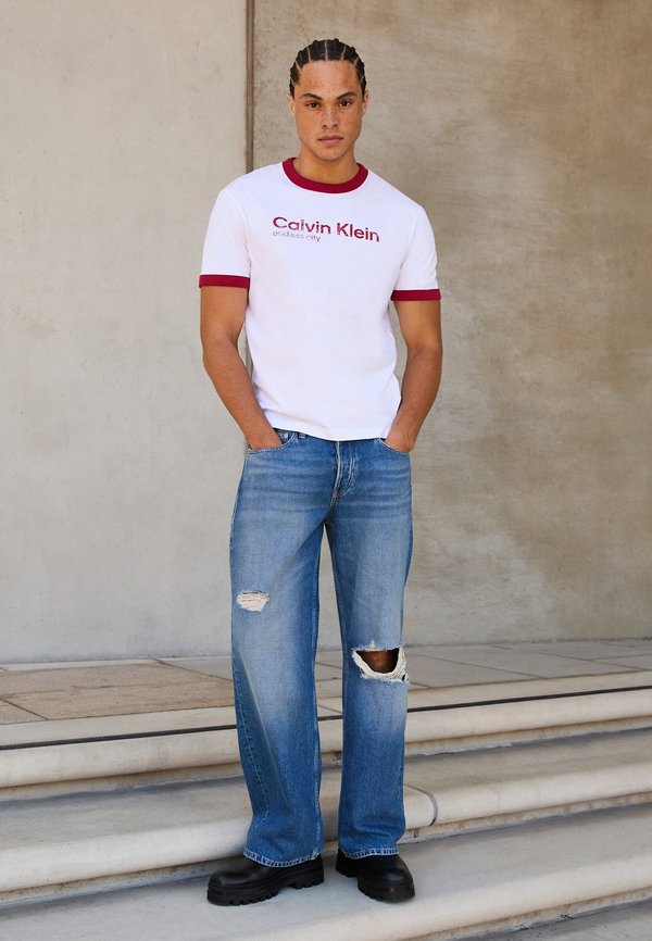 Calvin Klein Jeans EXCLUSIVE 90S LOOSE