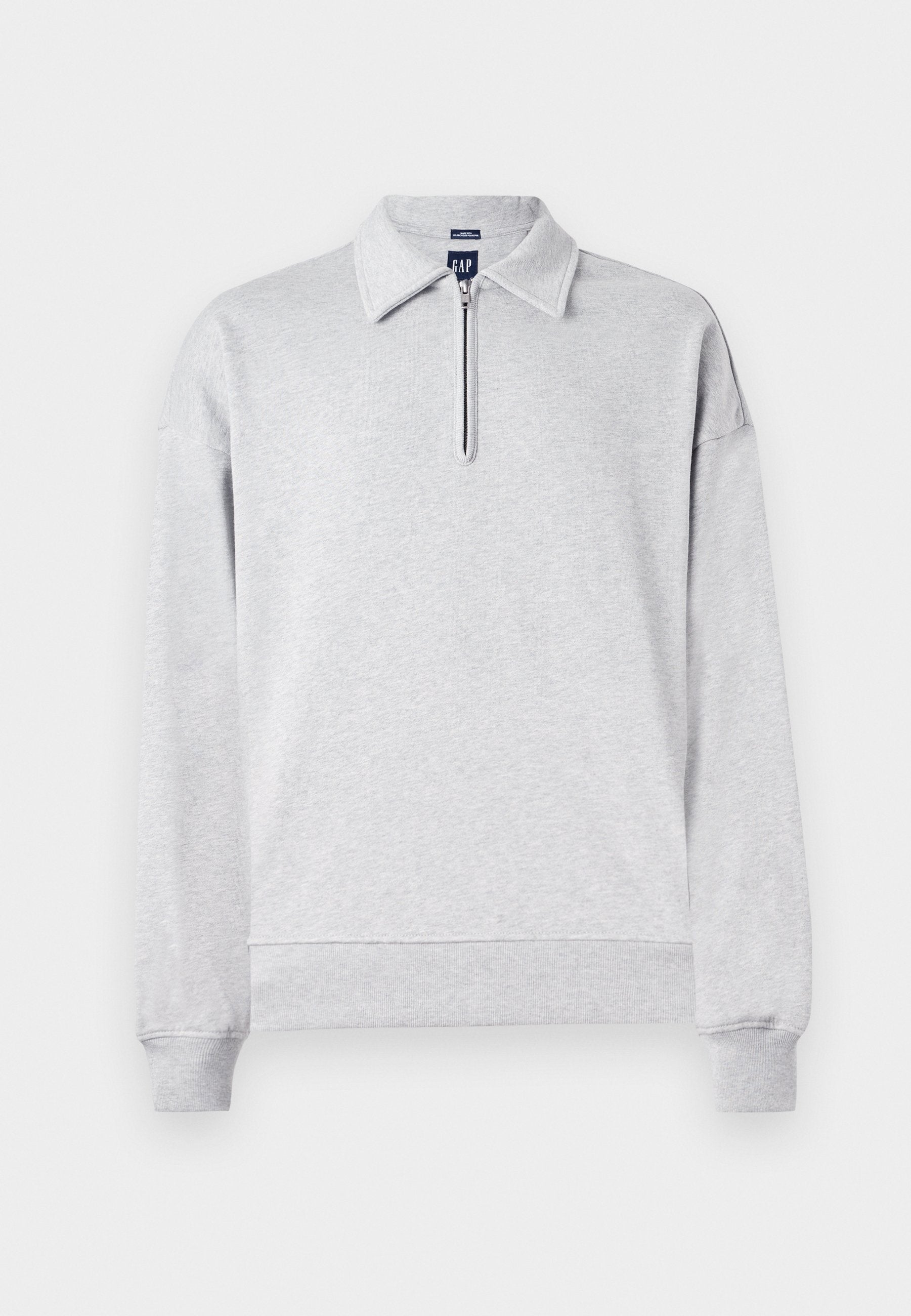 Grauer Sweatshirt mit einem halben Reißverschluss-Kragen, langen Ärmeln und gerippten Bündchen sowie Saum. Hergestellt aus weichem, strukturiertem Stoff. Einfaches, unaufgeregtes Design.
