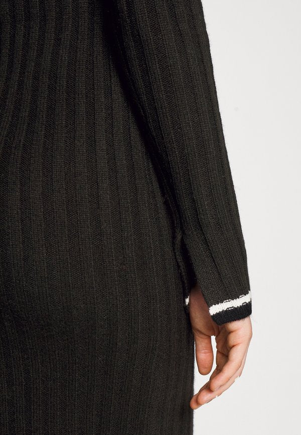 pure cashmere BOAT NECK DRESS