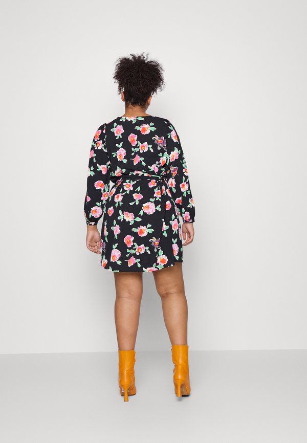 Vero Moda Curve VMHYMS SAGA DRESS