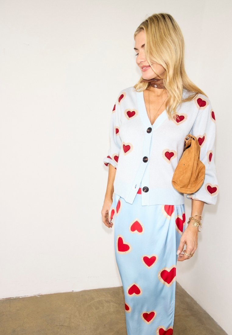 Never Fully Dressed HEART