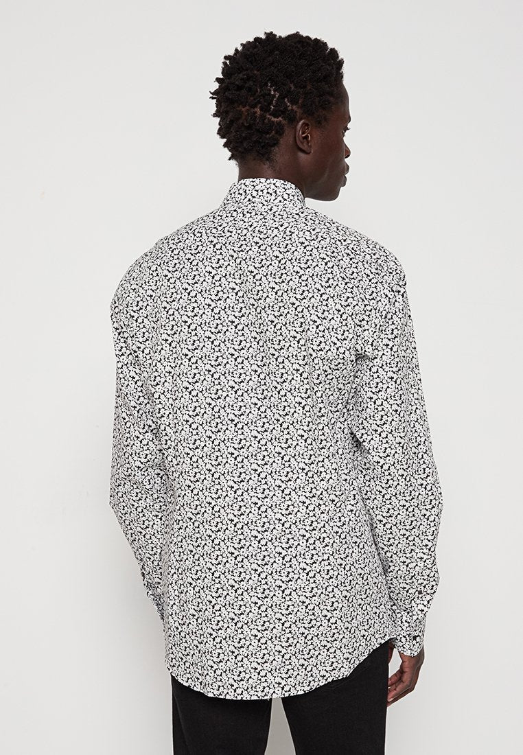 SLIM FIT Media 4