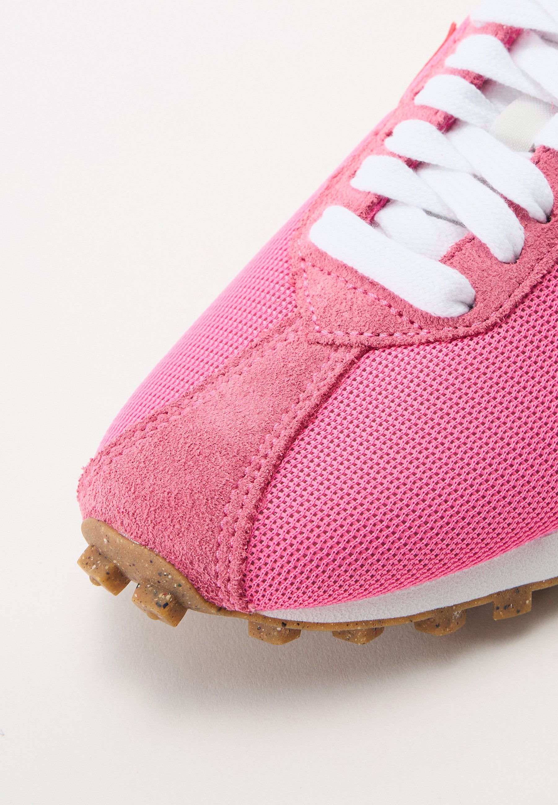 Nike Sportswear LD 1000