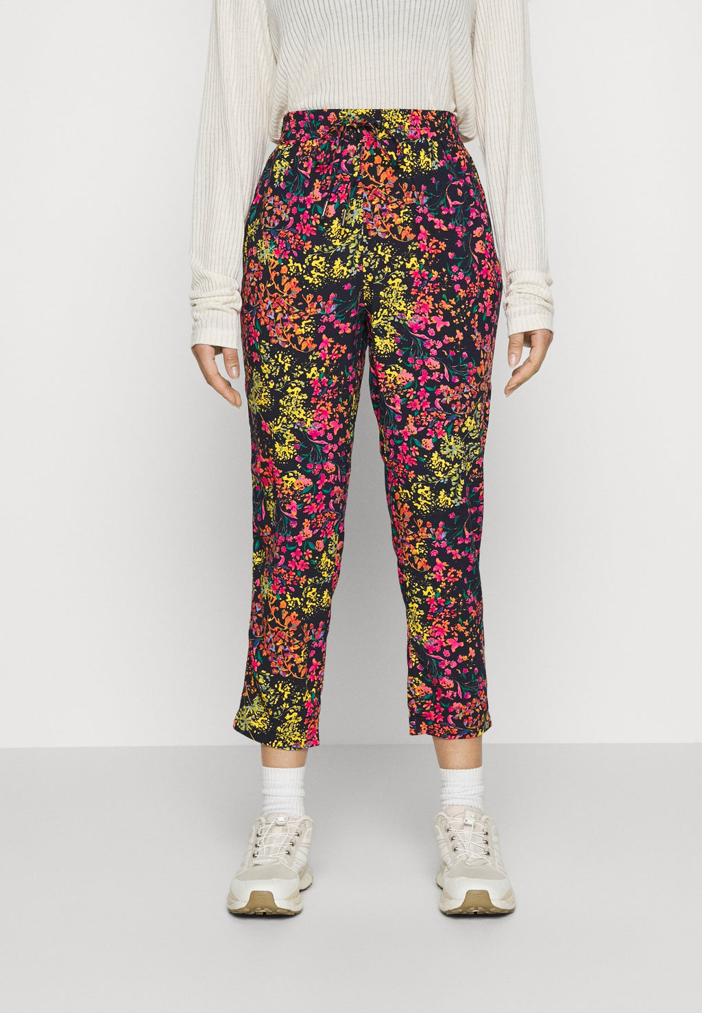 ONLY Petite ONLNOVA LIFE PANT