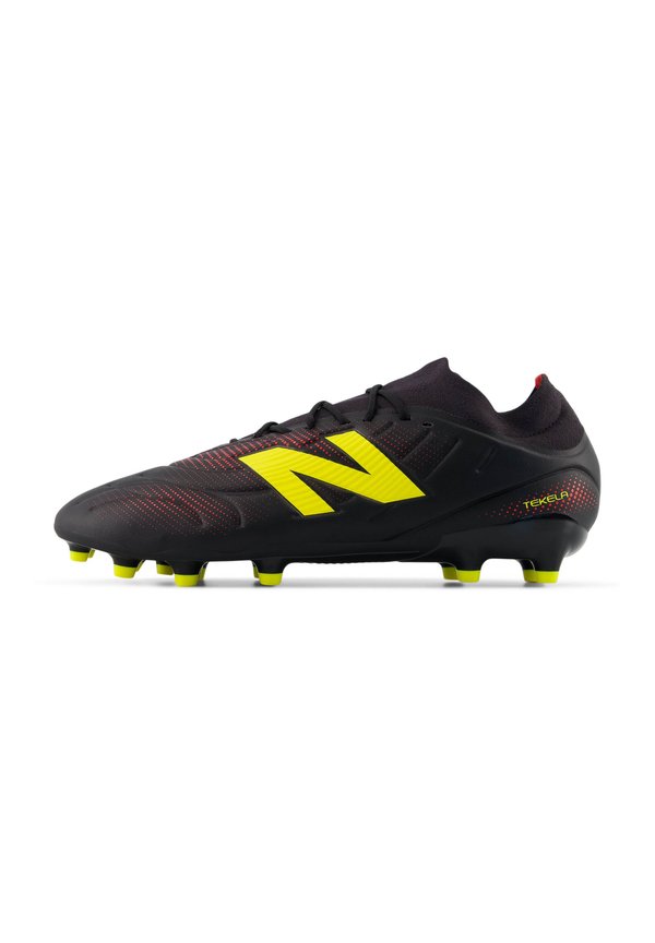 New Balance TEKELA V5 TEAM MG