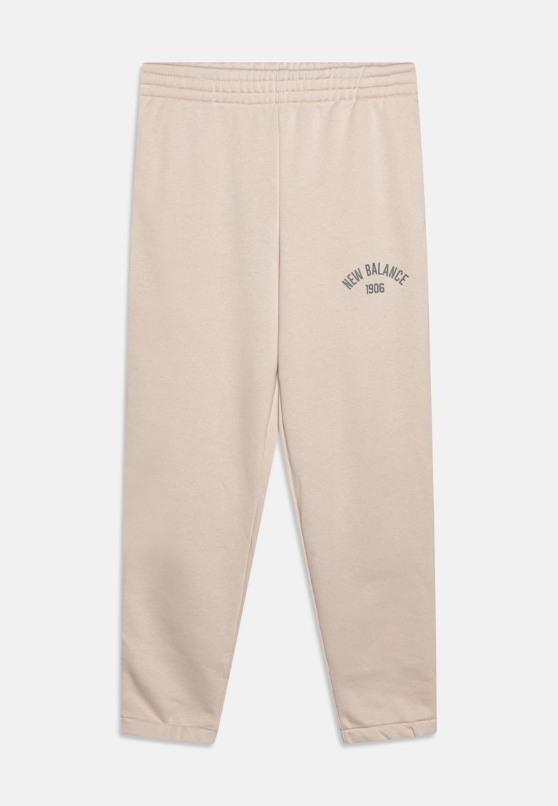 ESSENTIALS VARSITY PANT UNISEX Media 1