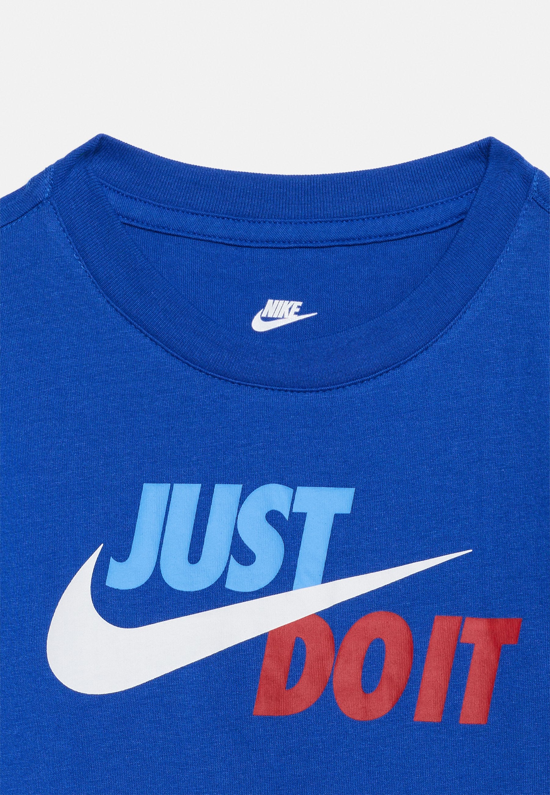 Nike Sportswear