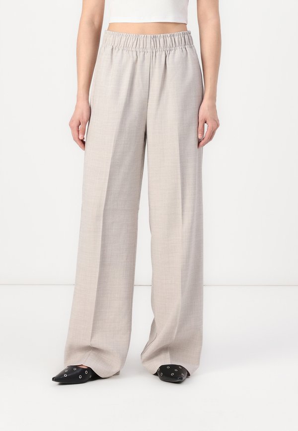 Vero Moda VMCASSIDY LOOSE PULL ON PANT