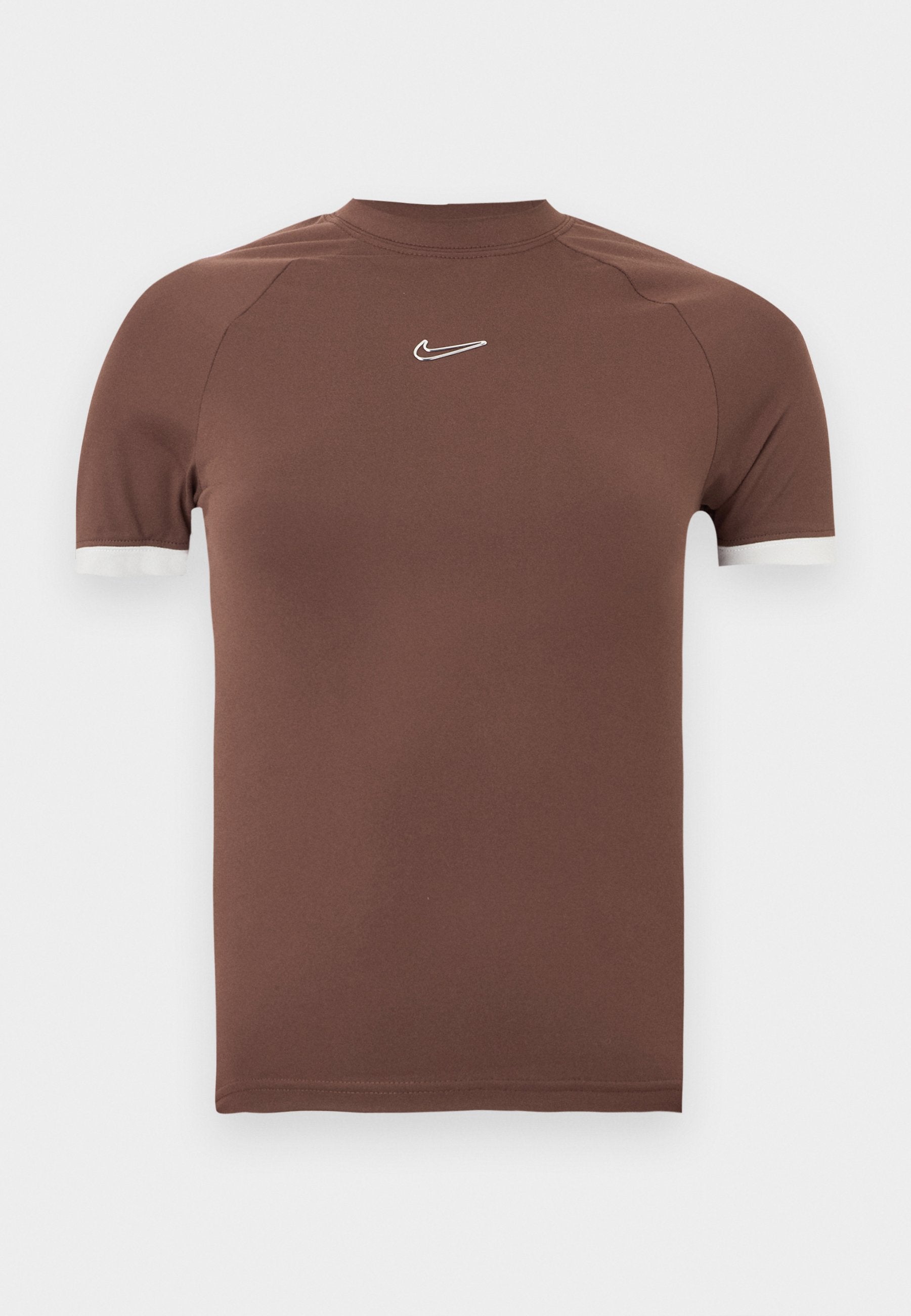 Nike Sportswear FITTED