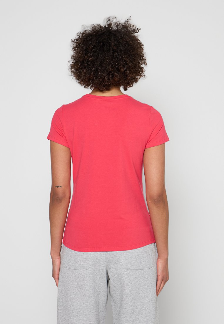 DKNY Sport