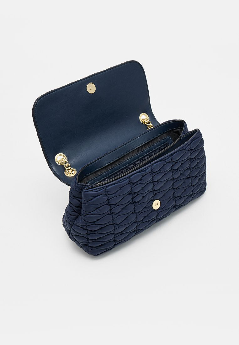 Pollini