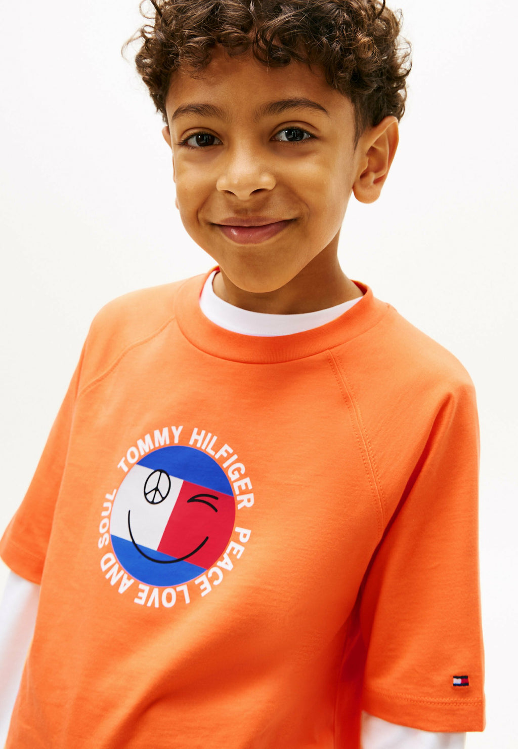 SMILEY FLAG LOGO JERSEY T-SHIRT Media 5