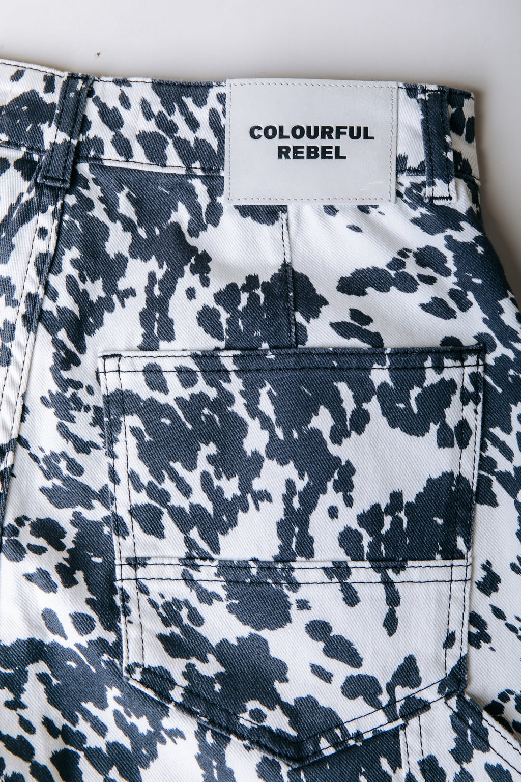 Colourful Rebel TINSLEY