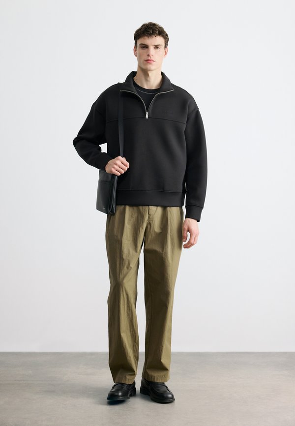 Calvin Klein SPACER MOCK NECK ZIP