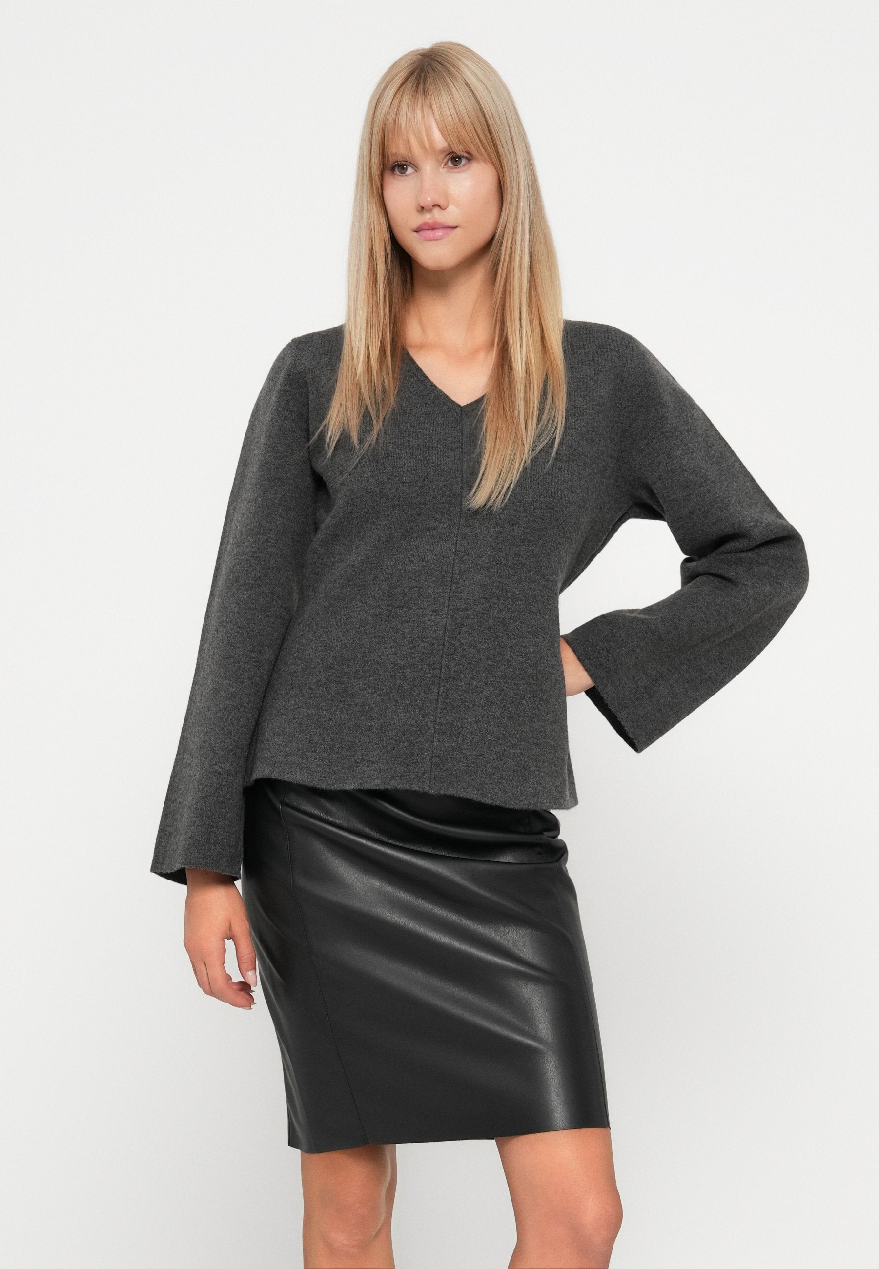 ONLY ONLSERENA V NECK