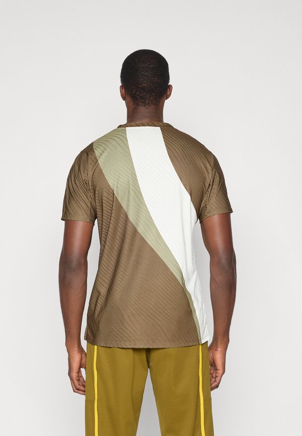 Nike Performance NIKECOURT ADVANTAGE SLAM TOP