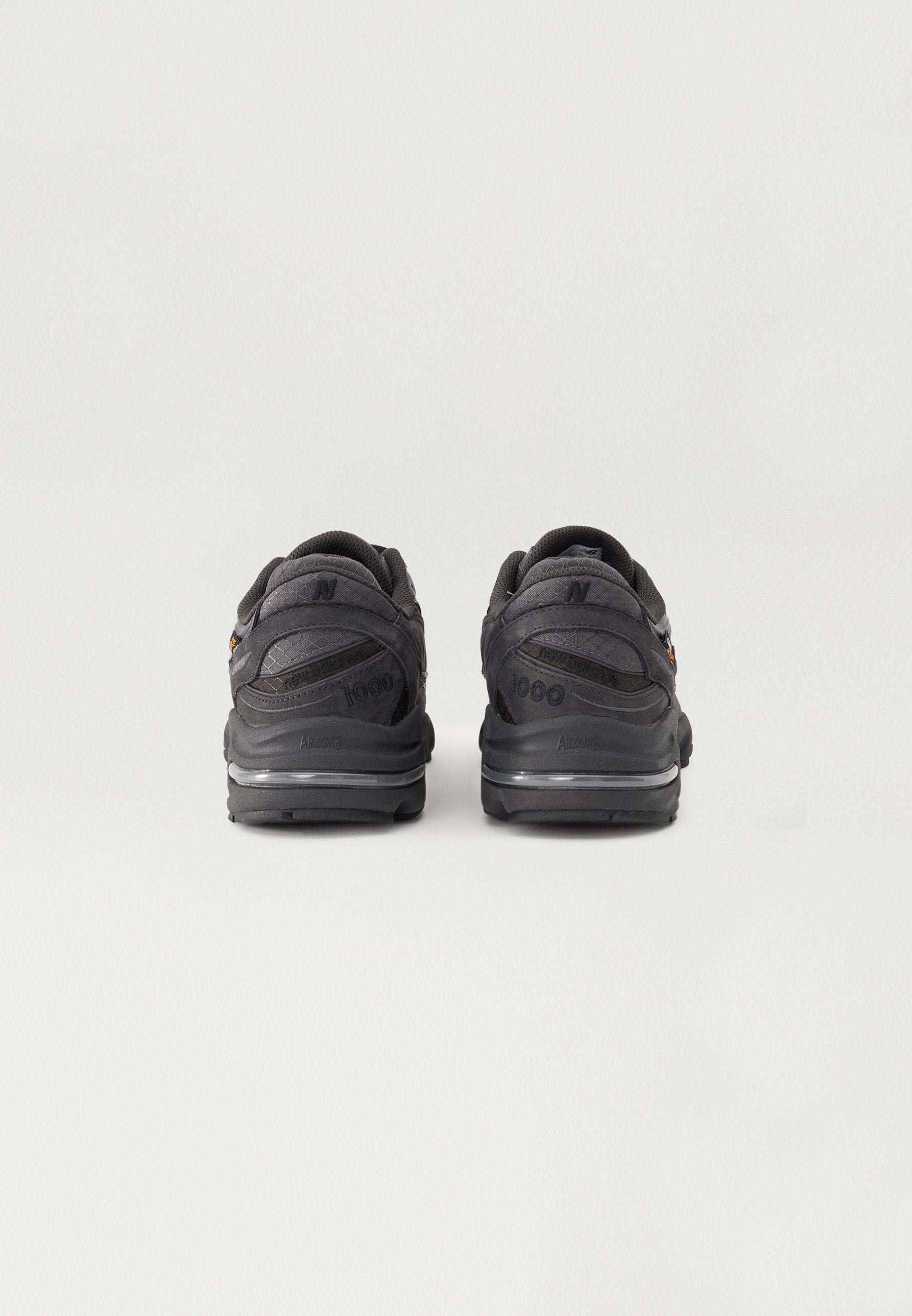 New Balance M1000 UNISEX