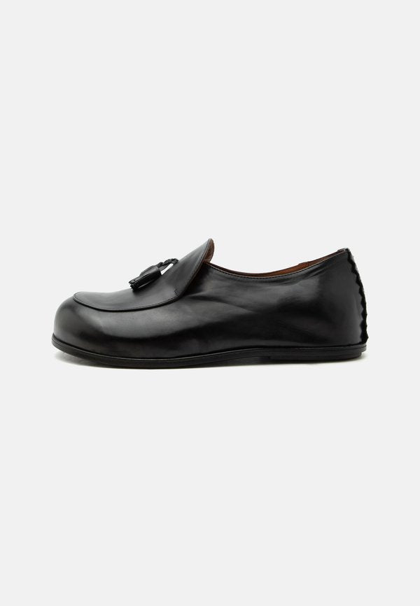 The Antipode LOAFER