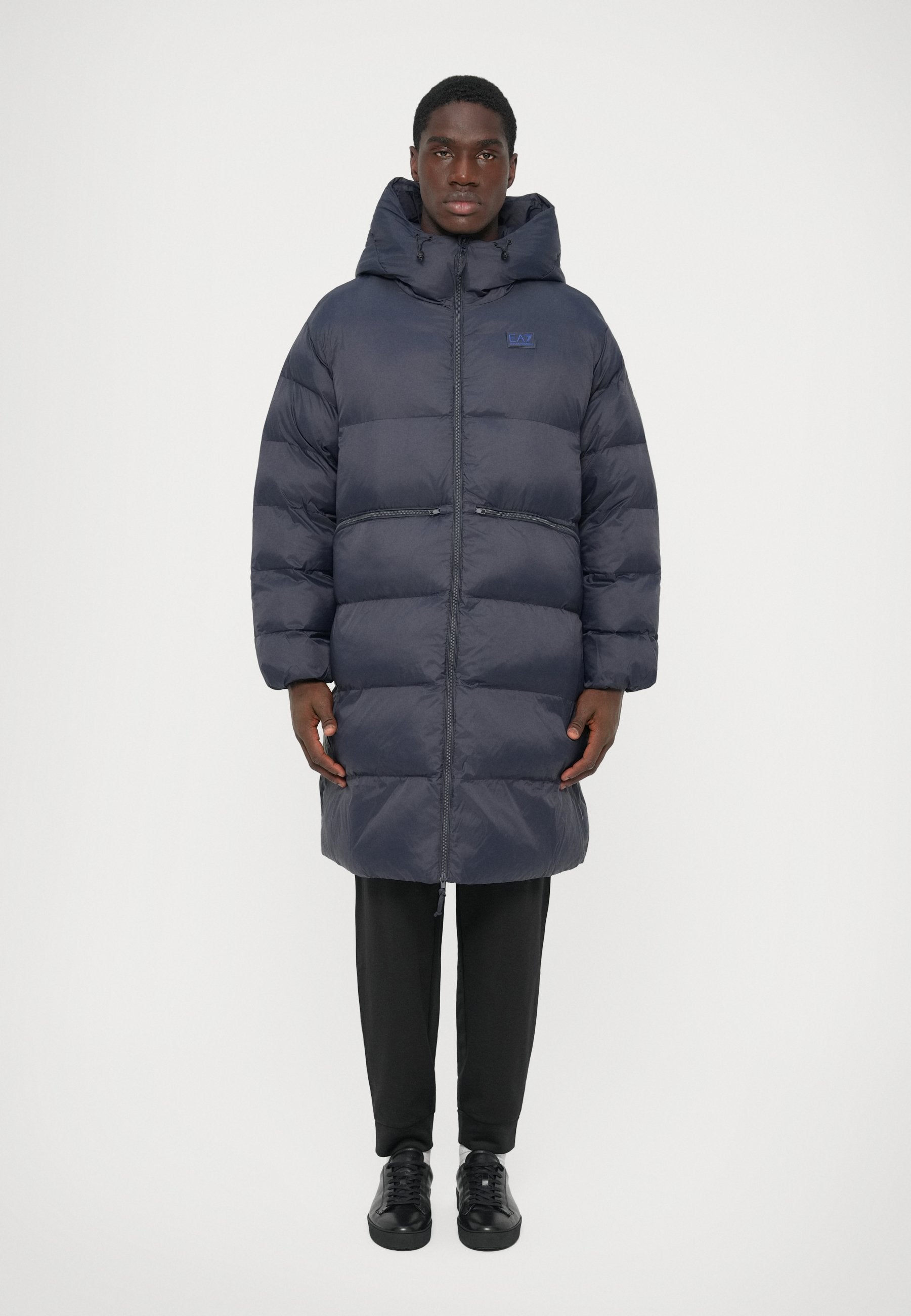 MOUNTAIN POLAR BIG LOGO Media 3