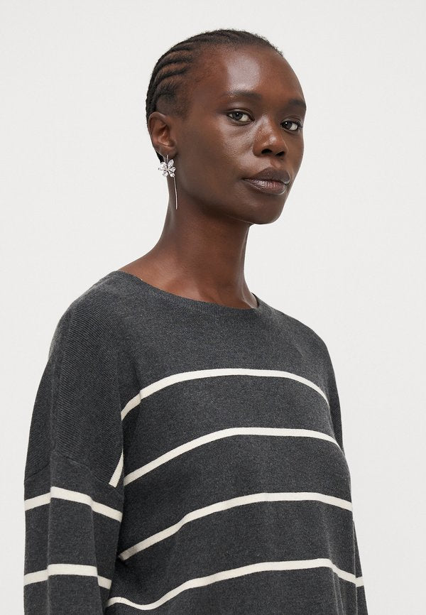ONLY Tall ONLAMY O NECK