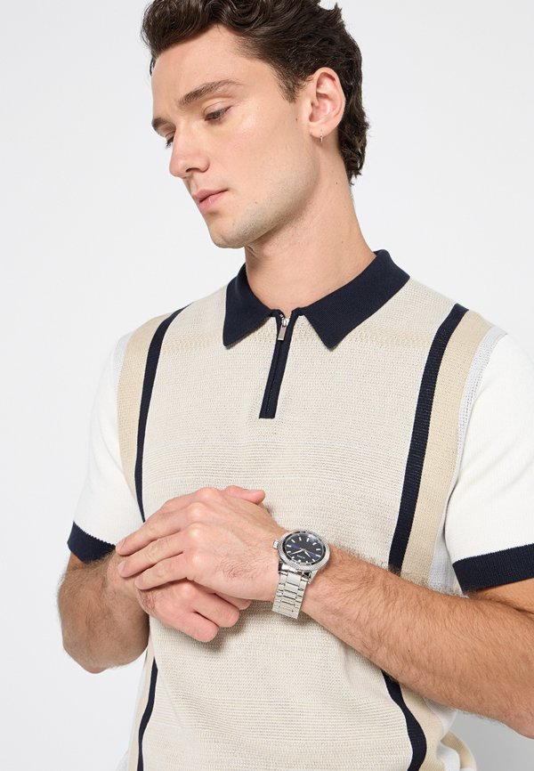 Guess SCOUT