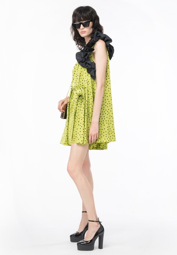 Pinko DIFFUSIONE