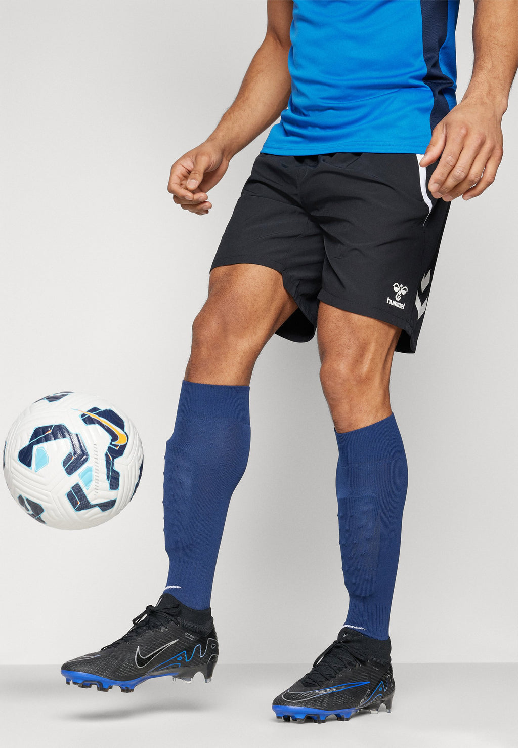 Hummel LEAD