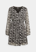 ONLZIGGY LIFE WRAP DRESS - ONLY Petite - View 1