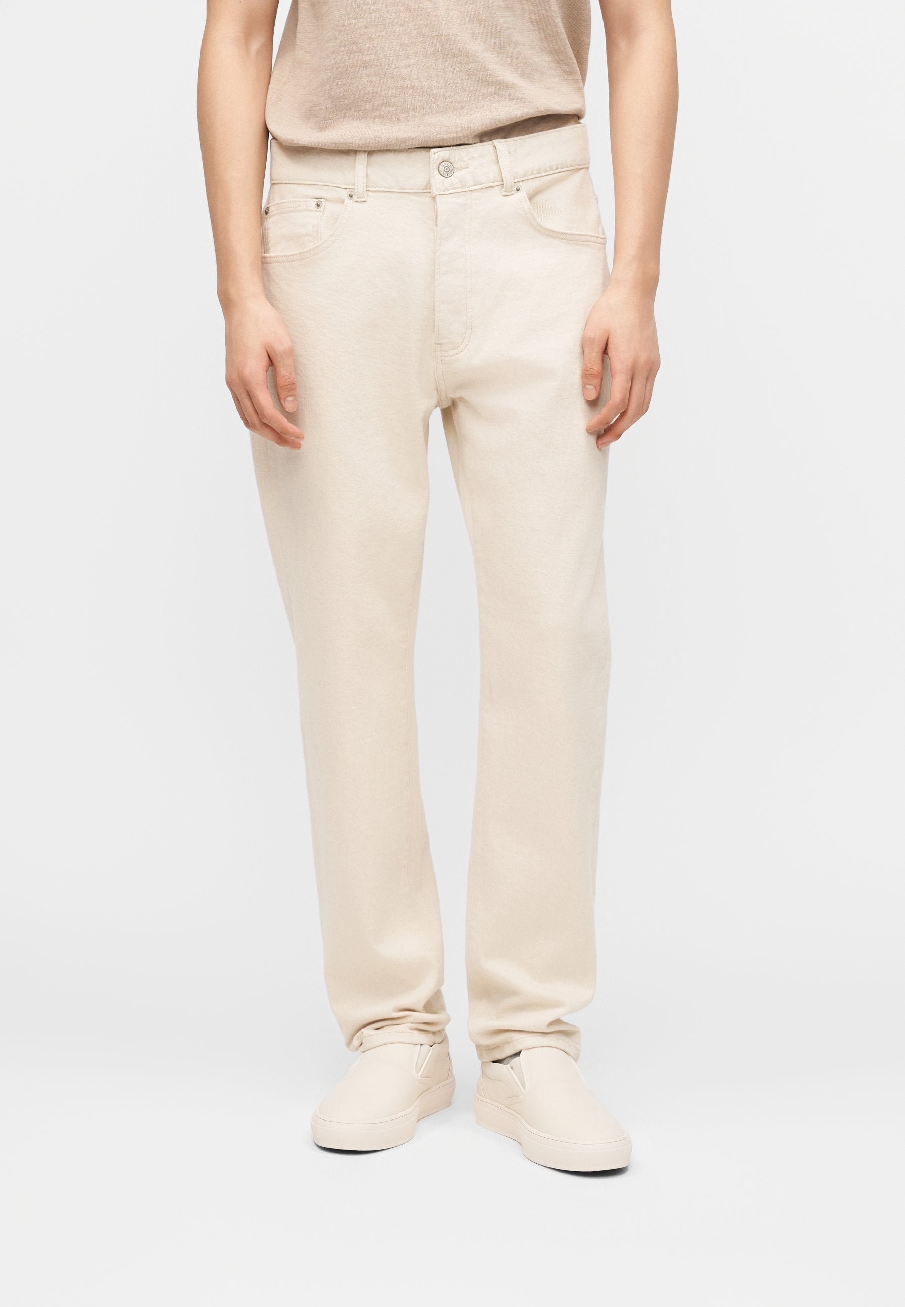 Relaxed fit ONSYOKE Mid rise Tapered Media 3