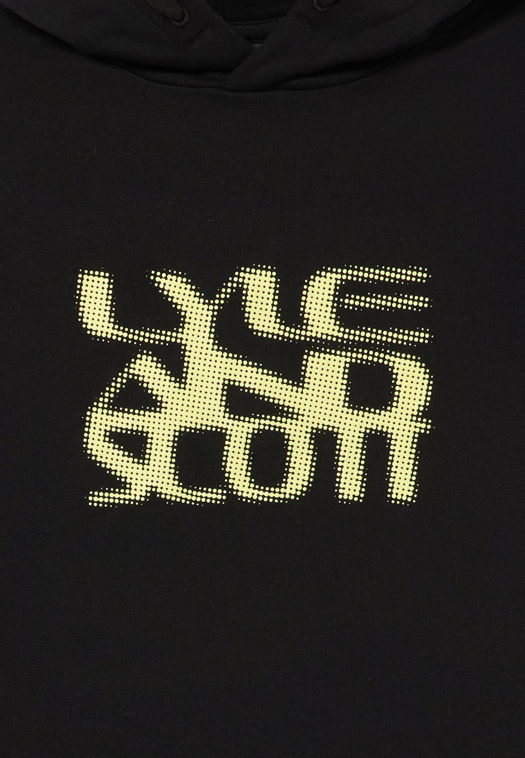 Lyle & Scott