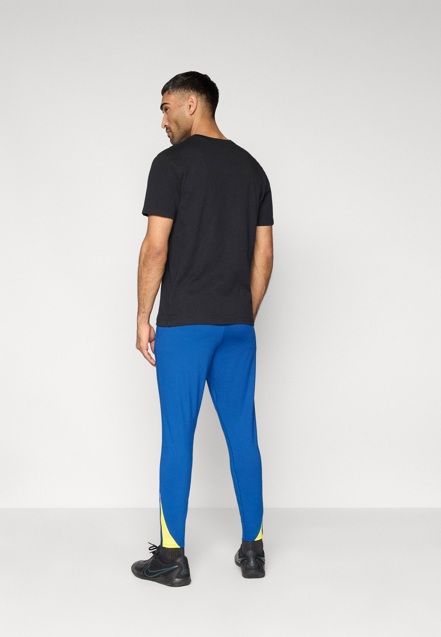 Nike Performance FC BARCELONA STRIKE