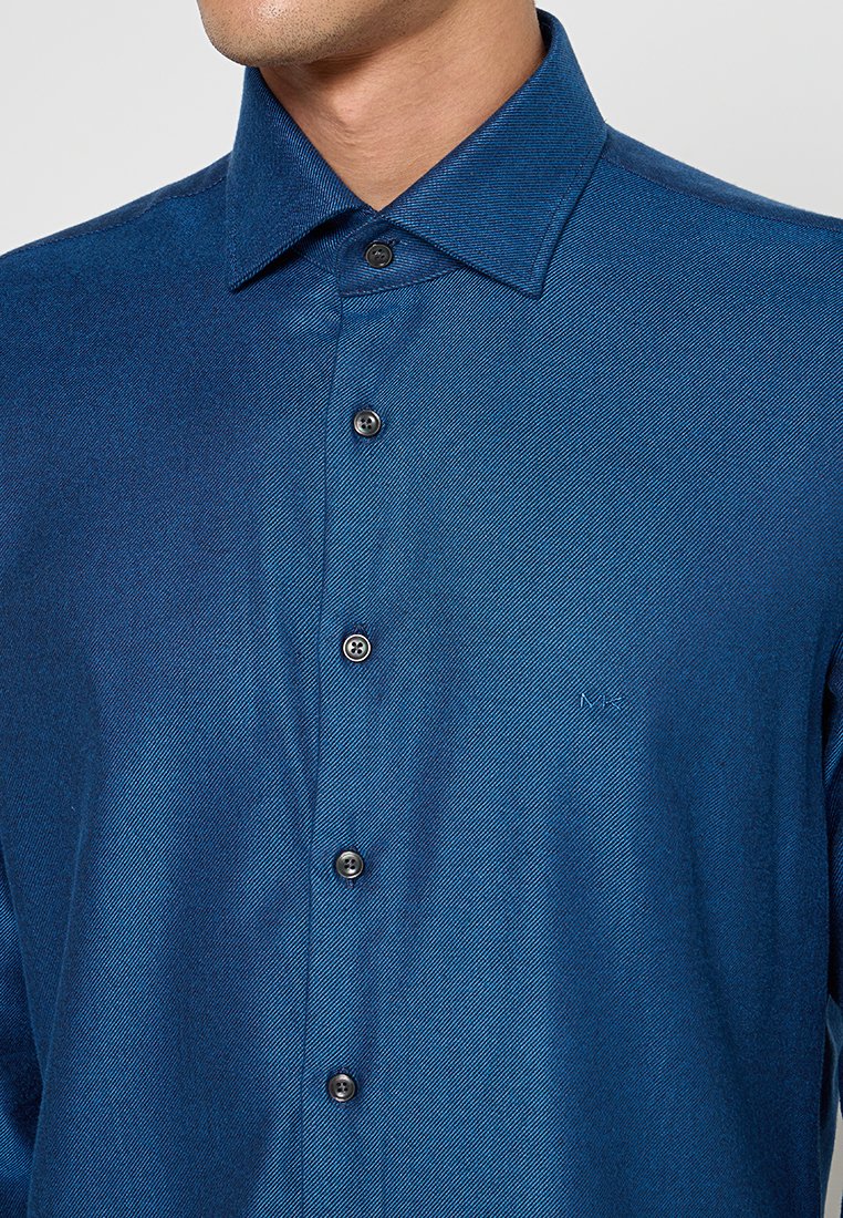 Michael Kors SLIM FIT