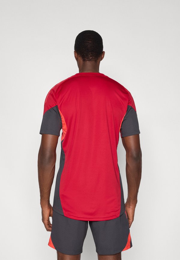 adidas Performance LIVERPOOL FC 25/26 COMPETITION TRAINING