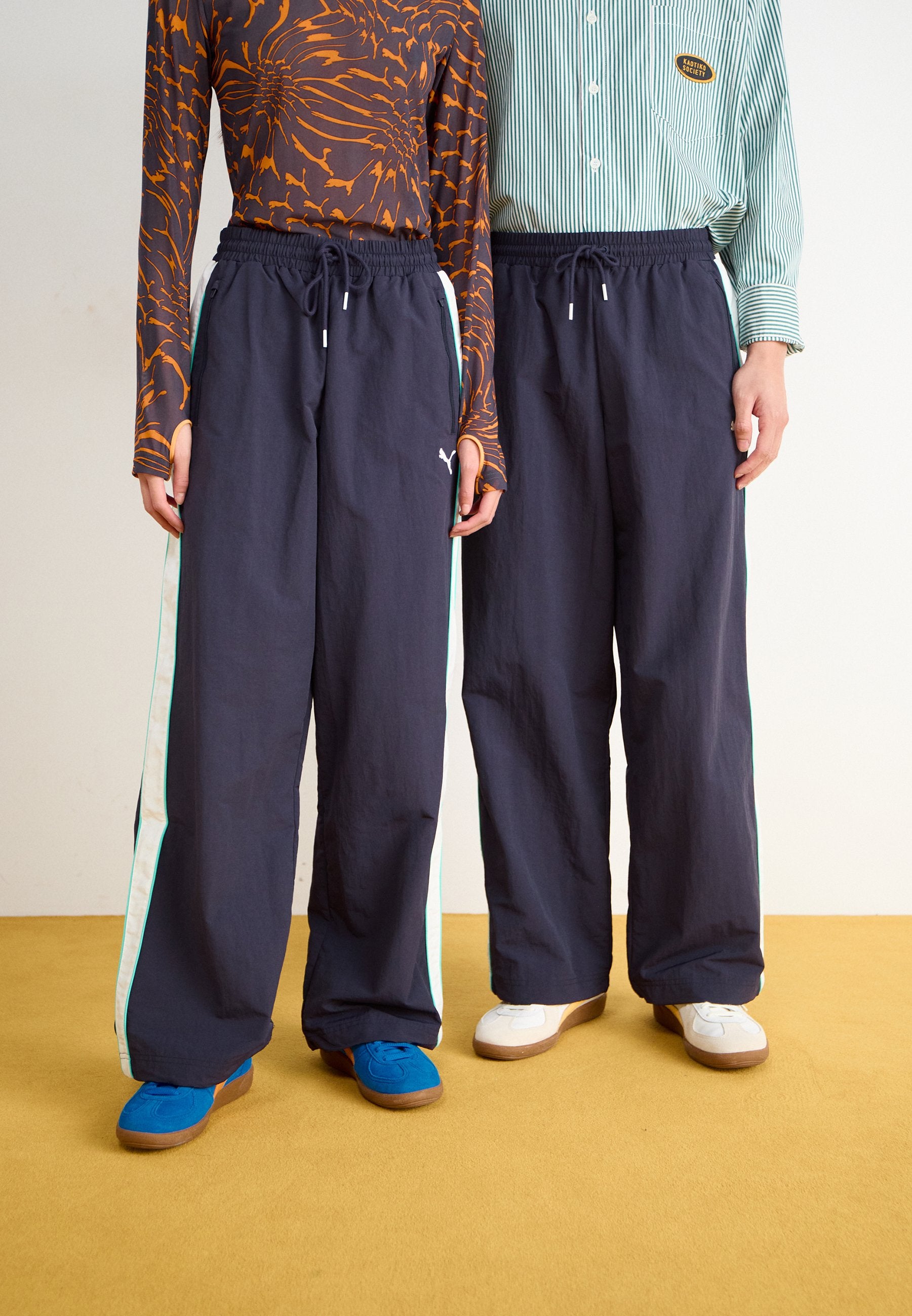 Puma OVERSIZED TRACK PANTS UNISEX