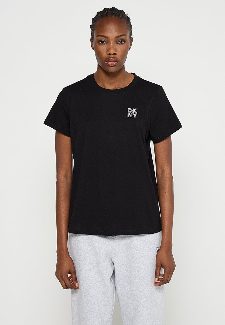 DKNY Sport