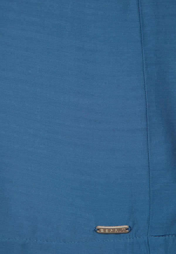 Esprit Maternity