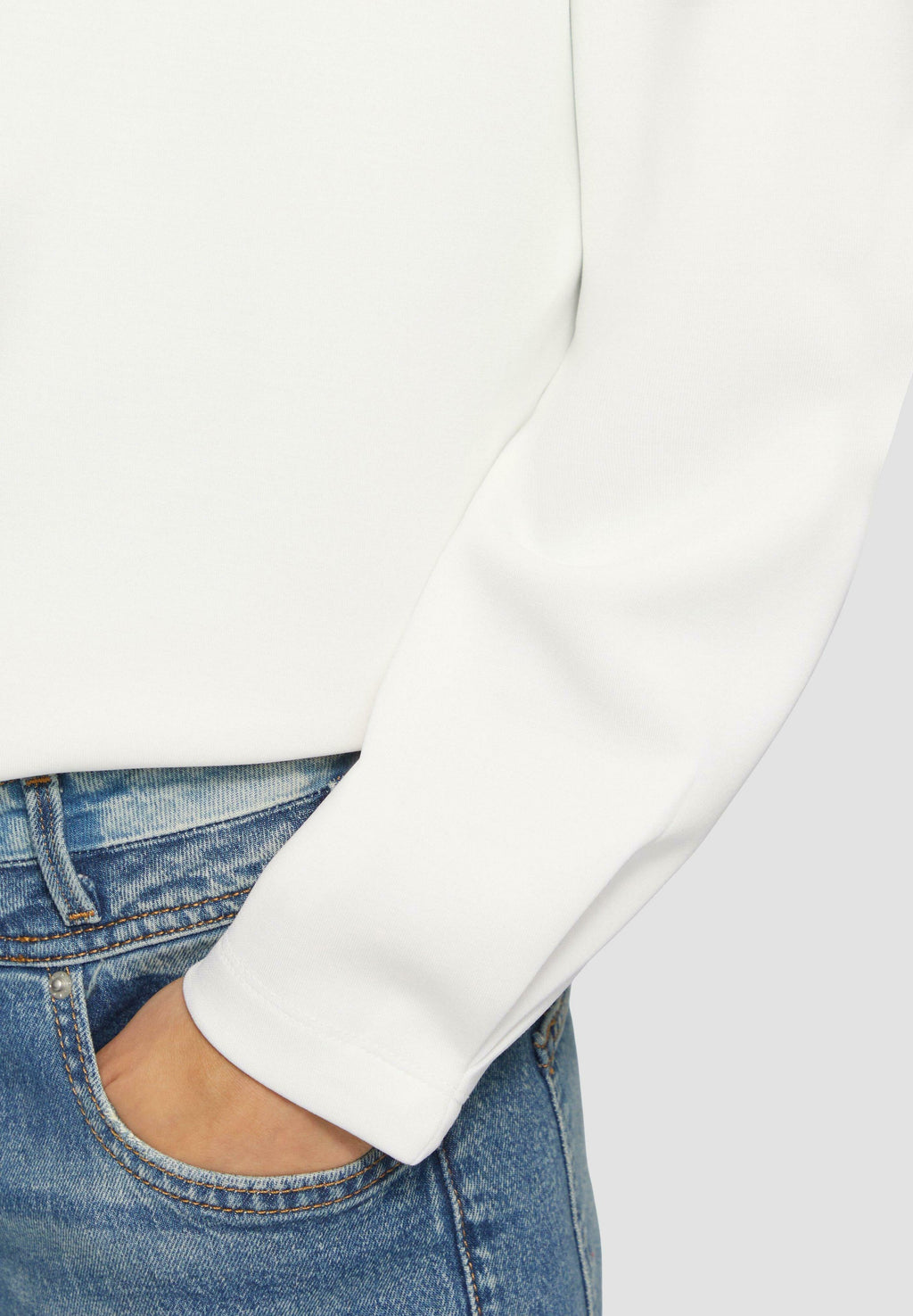 SCUBA-SWEATSHIRT AUS MODALMIX IM RELAXED FIT Media 5