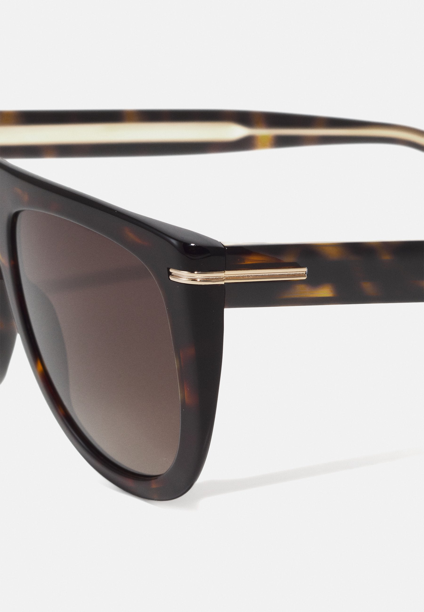 BOSS UNISEX