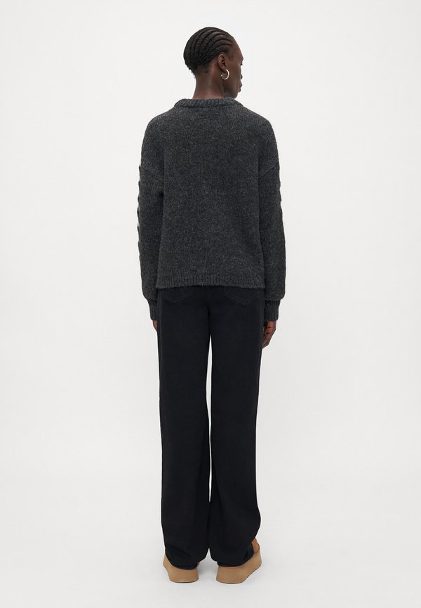 Vero Moda Tall VMILINA O NECK HANDSTITCH