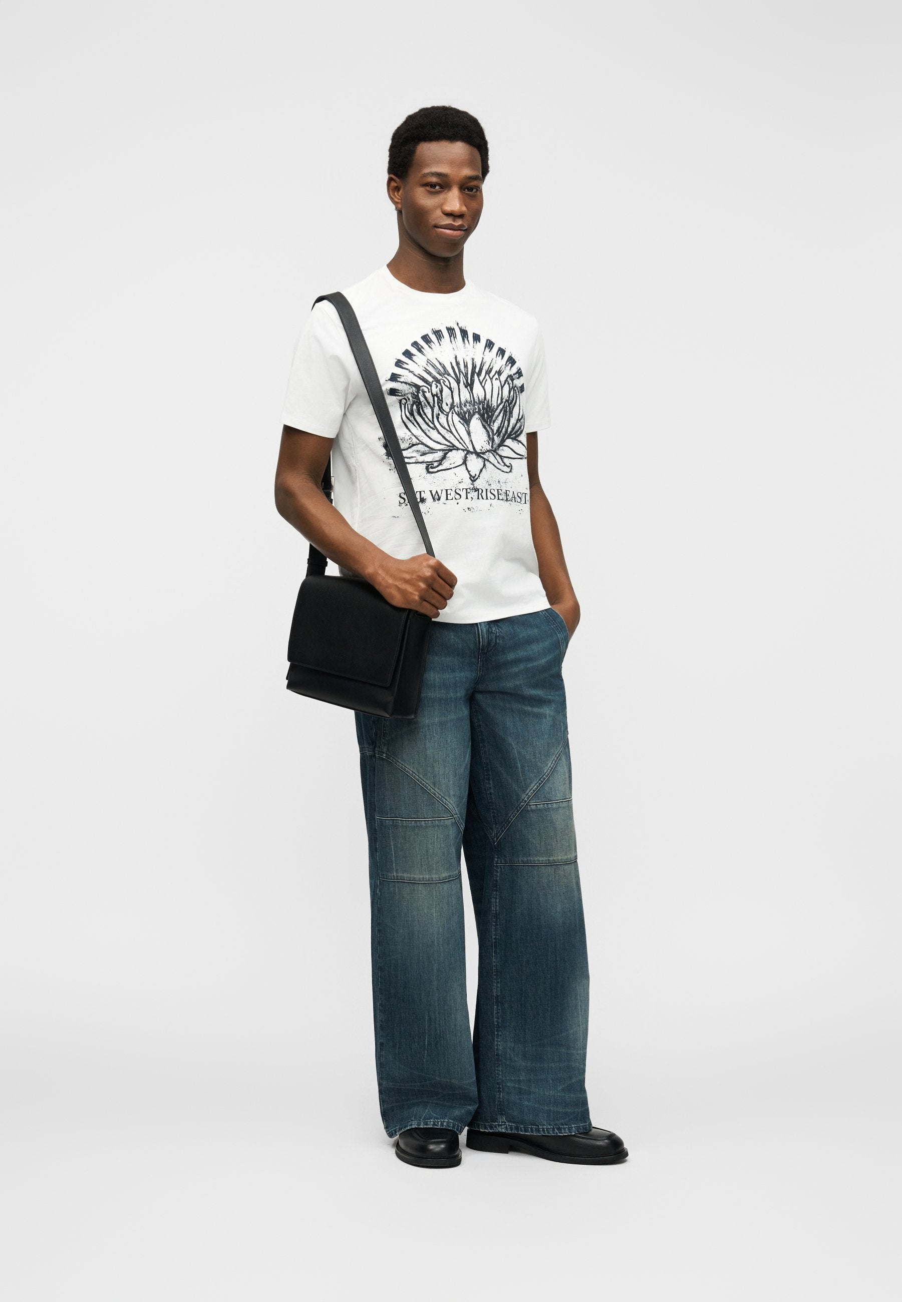 Guess SUNRISE LOTUS TEE